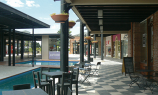 LA JOAQUINA OPEN MALL